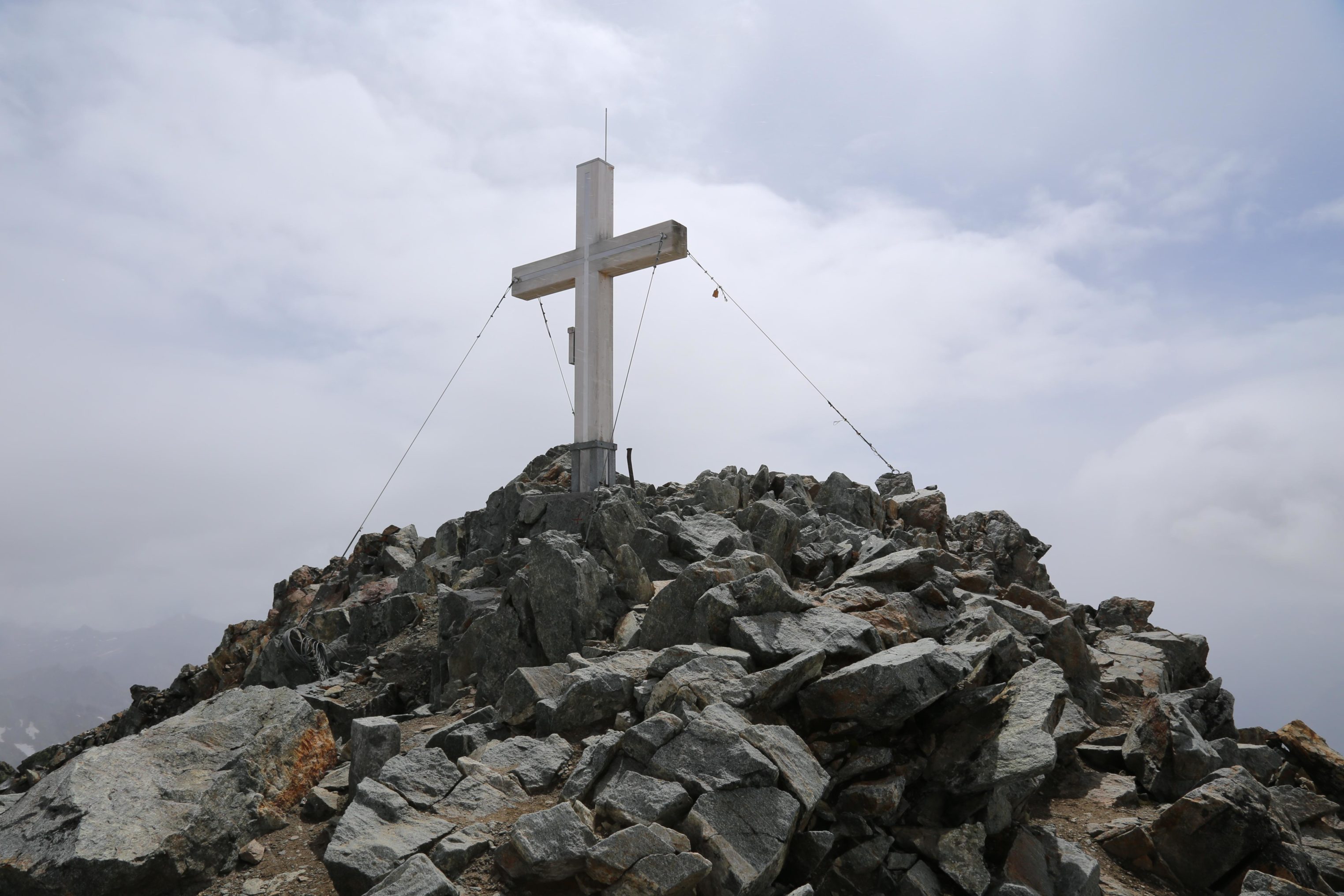 Hochtour auf den höchsten Gipfel Vorarlbergs, den Piz Buin (3.312 m) -  Urlaub in Vorarlberg