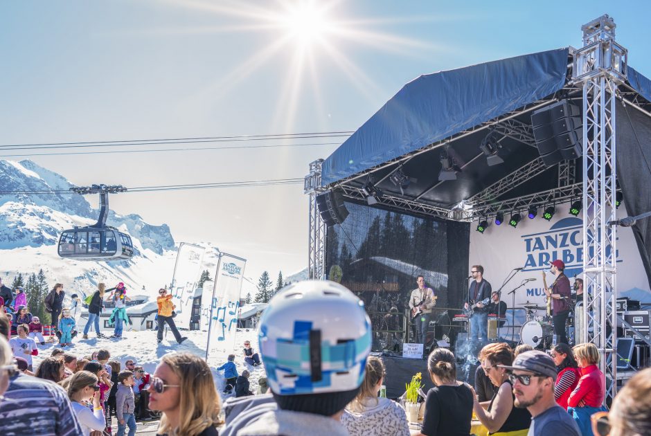 Josh beim Tanzcafe Arlberg 2019 © Dietmar Denger / Vorarlberg Tourismus